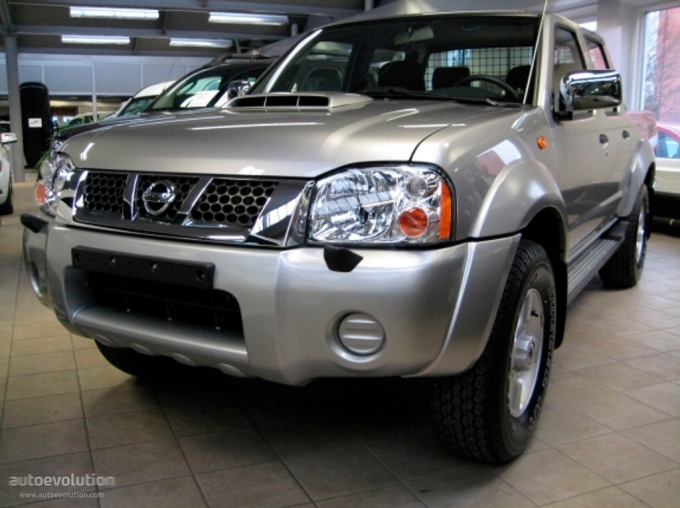 NISSAN NP300 Pickup Double Cab