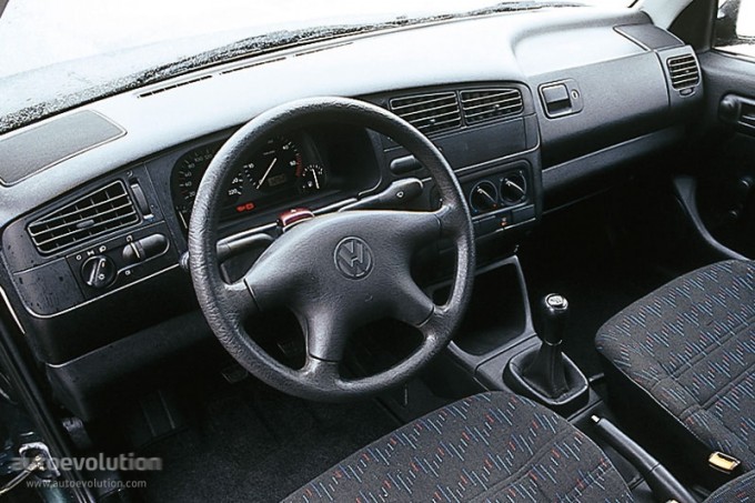 Тест-драйв Ford Focus ST - Volkswagen Golf III.