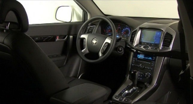 Chevrolet Captiva interior
