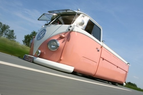 http://www.autoevolution.com/images/news/custom-volkswagen-t1-sits-low-and-pink-29234_1.jpg