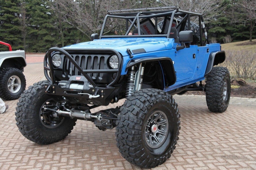 mopar-presents-jeep-wrangler-blue-crush-33939_1.jpg
