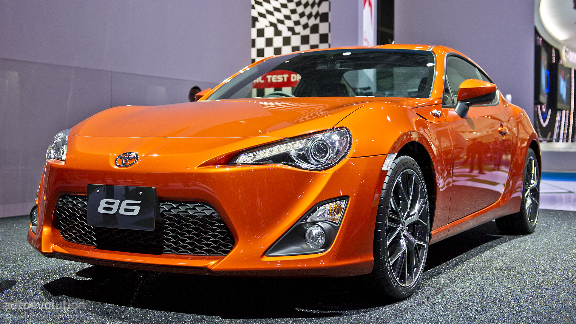 New Toyota GT 86 Sports Coupe