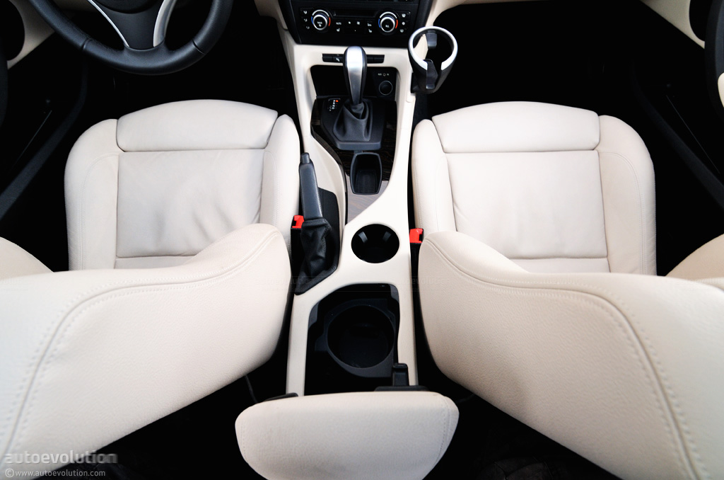 Bmw X1 Interior Pics. BMW X1 2.0d xDrive - 2010