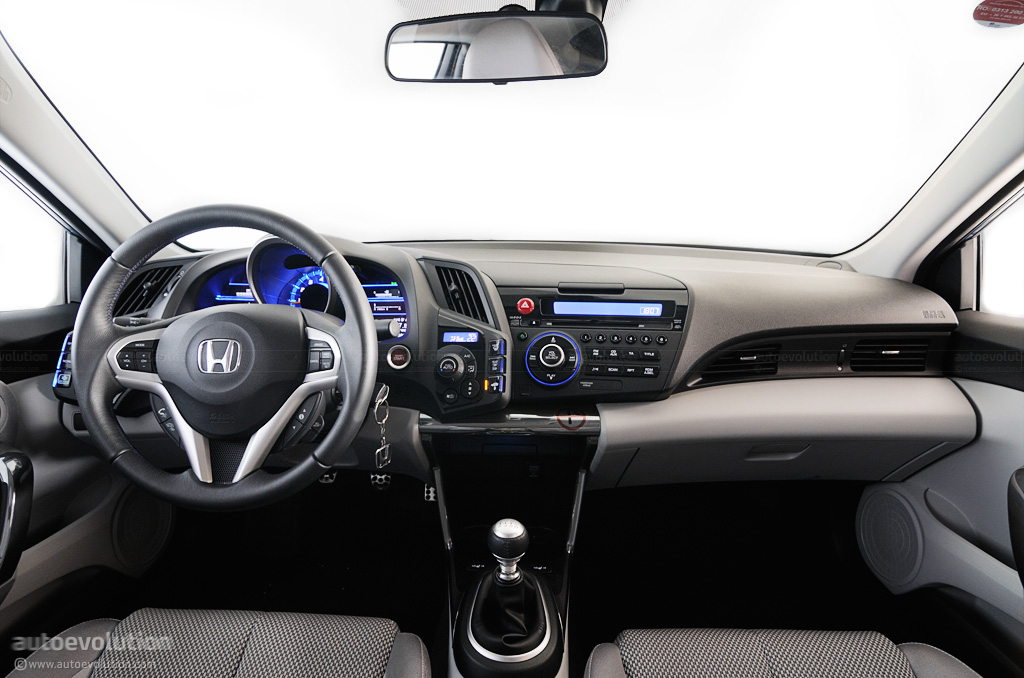 Honda CR-Z dashboard